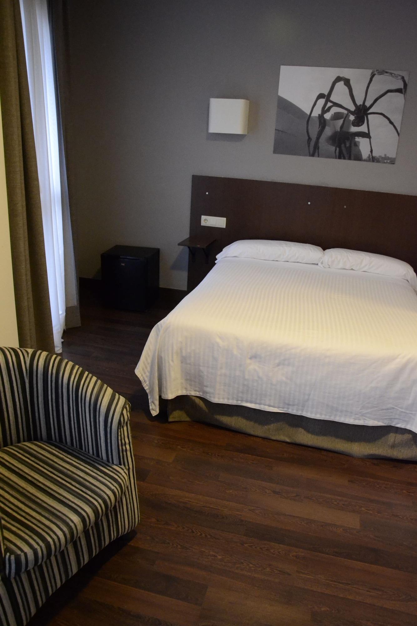 Hotel Sirimiri Bilbao Dış mekan fotoğraf