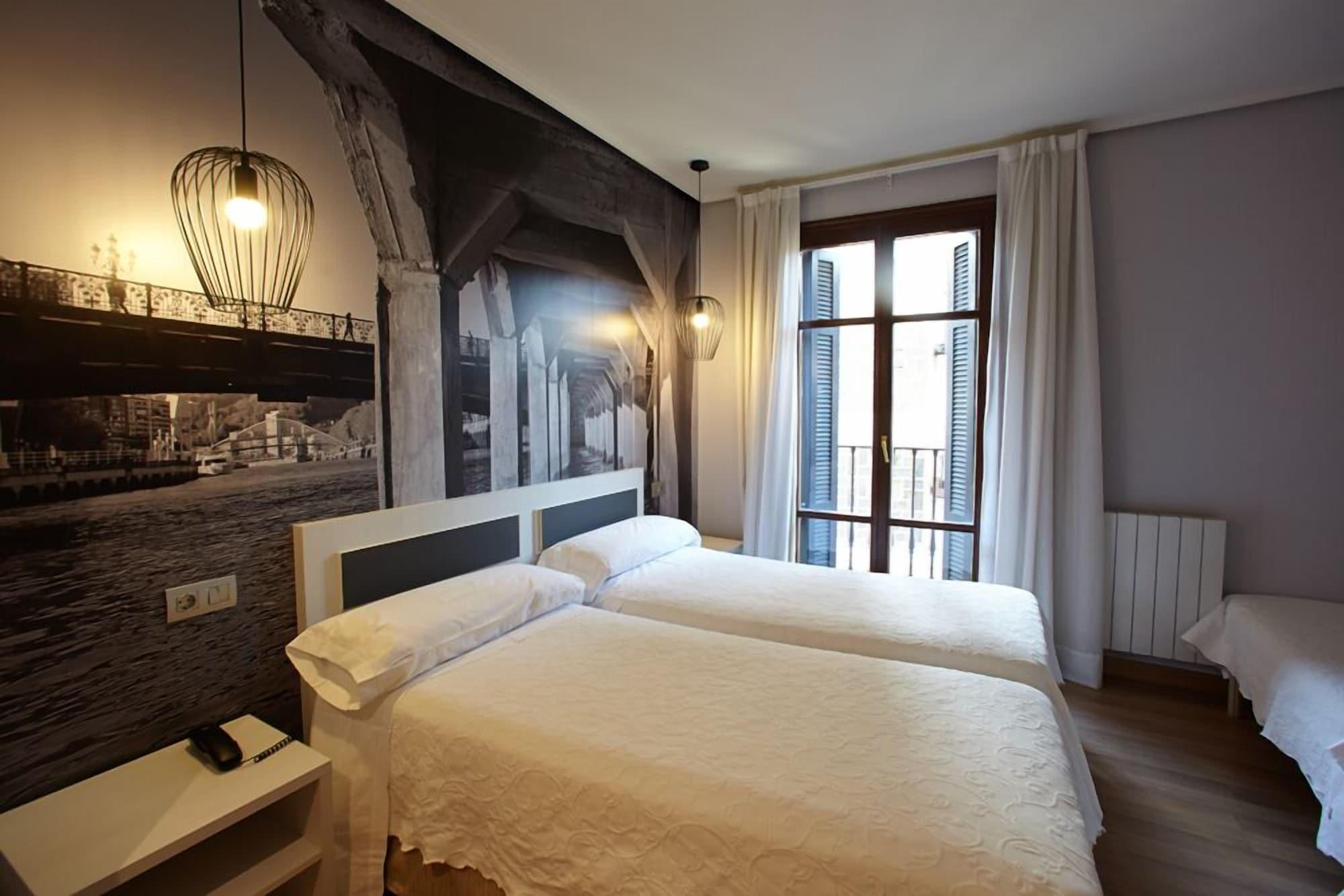 Hotel Sirimiri Bilbao Dış mekan fotoğraf