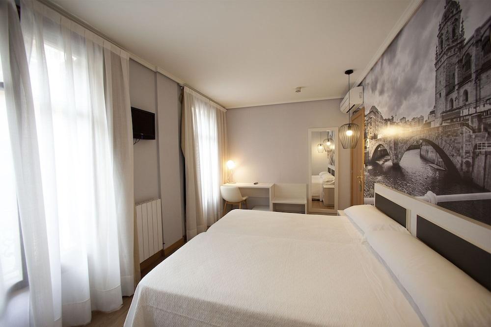 Hotel Sirimiri Bilbao Dış mekan fotoğraf